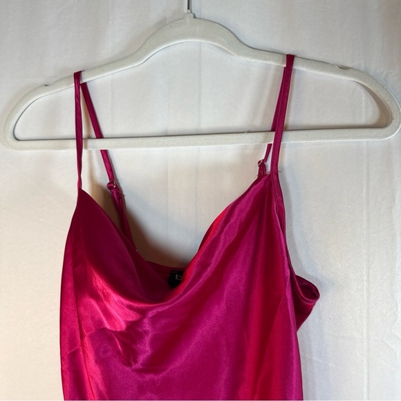 bebe Pink Midi Dress Size XS Preowned - Picture 9 of 10